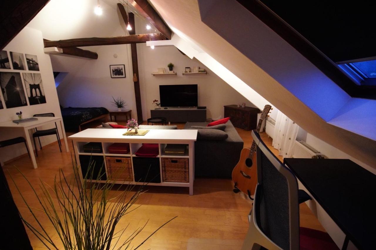 Dachgeschosswohnung Hanovra Exterior foto