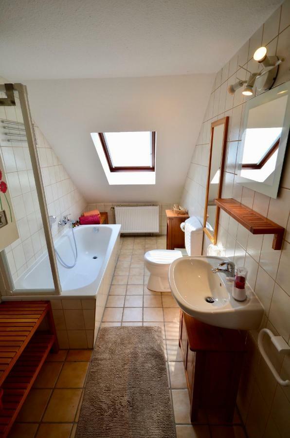 Dachgeschosswohnung Hanovra Exterior foto